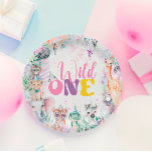 Niedlicher Tiere Safari Wild One Geburtstagsparty Pappteller<br><div class="desc">Feiern Sie Ihren kleinen Geburtstag mit den bezaubernden Niedlicher Tiere Safari Wild One Birthday Party Paper Teller, die eine tiefe emotionale Verbindung mit den Familien schaffen sollen, die eine fröhliche und abenteuerliche Feier planen. Dieser charmante Gegenstand bringt die Spannung einer tropischen Safari zum Leben und macht sie zu einer idealen...</div>