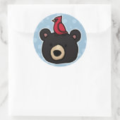 Niedlicher und freundlicher Bär und Kardinal Runder Aufkleber (Tasche)
