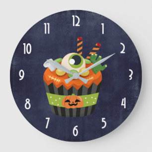 Niedlicher und grauenhafter Halloween Cupcake mit  Große Wanduhr