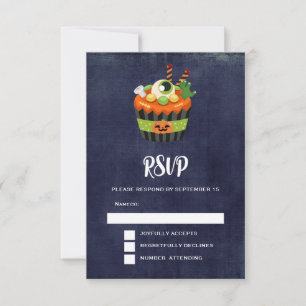 Niedlicher und grauenhafter Halloween Cupcake mit  RSVP Karte