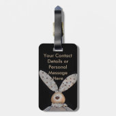 Niedlicher und kuscheliger Hase Gepäckanhänger (Rückseite vertikal)