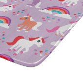 Niedlicher Unicorn-Regenbogen lila Schneidebrett (Ecke)