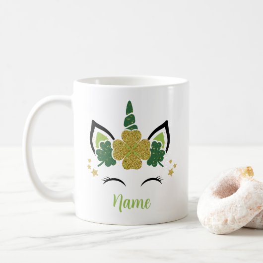 Niedlicher Unicorn St Patrick's Day Personalisiert Kaffeetasse (Mit Donut)