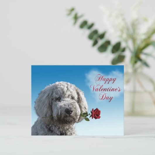 Niedlicher Valentinstag Doodle Dog Postkarte (Stehend Vorderseite)