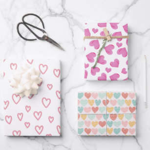 Niedlicher Valentinstag mit rosa Wasserfarben Geschenkpapier Set