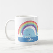 Niedlicher Wal und Regenbogen, farbenfroh Personal Kaffeetasse (Links)
