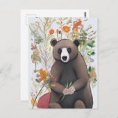 Niedlicher Waldbär mit Frühlingsblumen Naturkunde Postkarte (Vorne/Hinten)