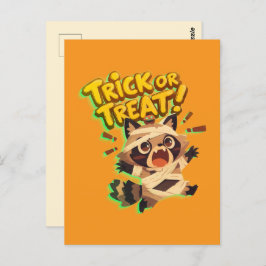 Niedlicher Waschcoon in Mumie-Kostüm mit Trick ode Postkarte