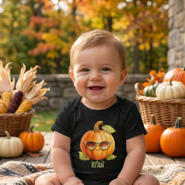 Niedlicher Wasserfarbenkürbis-Patch 1. Halloween Baby Strampler