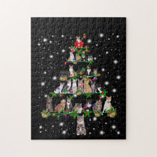 Niedlicher Weihnachtsbaum der Katze, gedeckt durch Puzzle