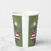 Niedlicher Weihnachtself auf der Tafel Pappbecher (Links)