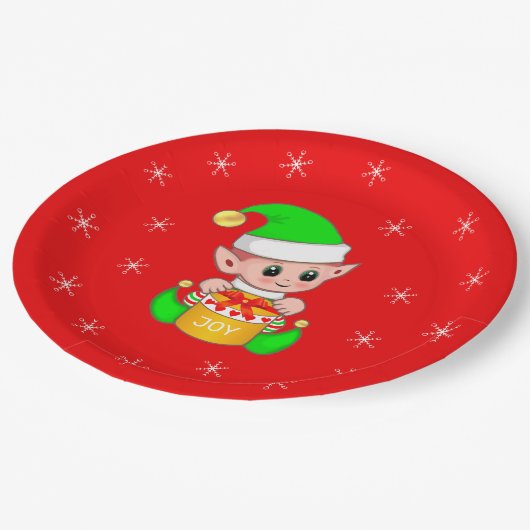 Niedlicher Weihnachtself und Schneeflocken auf Rot Pappteller (Schrägansicht)