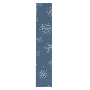 Niedlicher Weihnachtsfeiertag, blauer Schneeflocke Mittelgroßer Tischläufer