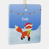 Niedlicher Weihnachtsfox auf Schnee Keramikornament (Rechts)