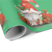 Niedlicher Weihnachtsgnome Geschenkpapier (Rolleneckpunkt)