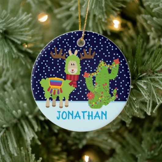 Niedlicher Weihnachtslama mit Namen Keramik Ornament (Baum)