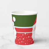 Niedlicher Weihnachtsmann gegenüber den roten grün Pappbecher (Links)