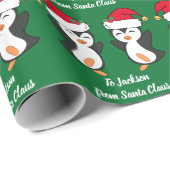 Niedlicher Weihnachtspenguin Custom Kids Green Hol Geschenkpapier (Rolleneckpunkt)
