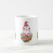 Niedlicher Weihnachtspenguin der Weihnachtsmannmüt Kaffeetasse (Mittel)