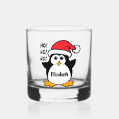 Niedlicher Weihnachtspenguin personalisieren Whiskyglas (Vorderseite)