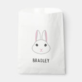 Niedlicher weißer Hase auf Geschenktütchen (Vorderseite)
