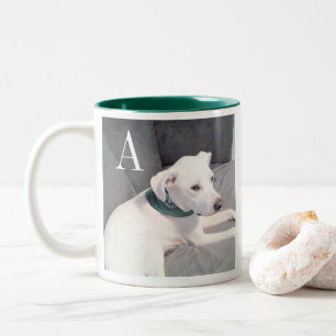 Niedlicher weißer Hund Single anfänglich grün Zweifarbige Tasse