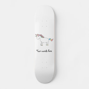Niedlicher, weißer Regenbogen Skateboard