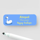 Niedlicher weißer Schwan mit KronenCartoon Namensschild (Beispiel)