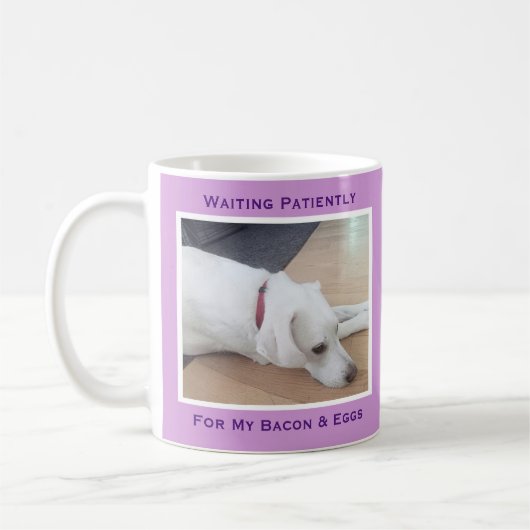 Niedlicher weißer Welpen Hund 1 Foto Lila Kaffeetasse (Links)