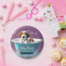 Niedlicher Welpe in einer Badewanne mit Seifenblas