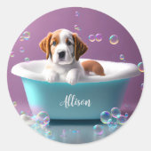 Niedlicher Welpe in einer Badewanne mit Seifenblas Runder Aufkleber (Vorderseite)