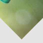 Niedlicher Welpe mit St. Patrick's Outfit, Kleebla Seidenpapier (Detail)