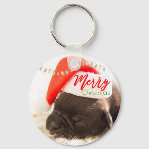 Niedlicher Welpen-Mops in einer Roten Weihnachtsma Schlüsselanhänger