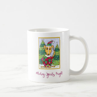 Niedlicher Welpenhund Spirituosen machen Urlaub Kaffeetasse