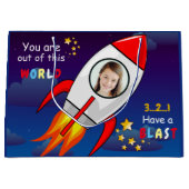 Niedlicher Weltraumraketenschiff vom Geburtstag Große Geschenktüte (Vorderseite)