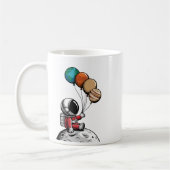 Niedlicher whimsical Astronaut, Weltraum, Planeten Kaffeetasse (Links)