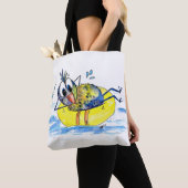 Niedlicher Whimsical Bird auf Floß Tasche (Von Nahem)