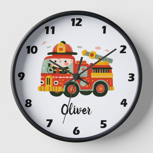 Niedlicher Whimsical Fire Truck und Feuerwehrmann Uhr (Vorderseite)