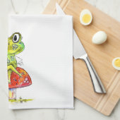 Niedlicher Whimsical Green Frosch auf Toadstool Geschirrtuch (Viertel Falte)