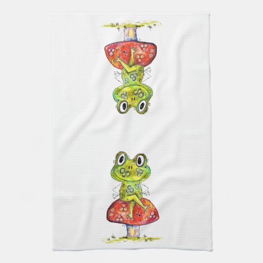 Niedlicher Whimsical Green Frosch auf Toadstool Geschirrtuch (Vertikal)