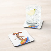 Niedlicher Whimsikaler Hund auf der Surfboard Getränkeuntersetzer (Rechte Seite)