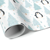 Niedlicher Winterpinguin Blue Geschenkpapier (Rolleneckpunkt)