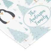 Niedlicher Winterpinguin Weihnachten Blau Mittelgroßer Tischläufer (Ecke)