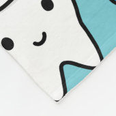 Niedlicher Zahn mit Zahnpasta-Muster Fleecedecke (Ecke)