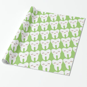 Niedlicher Zahn - Muster auf grünem Geschenkpapier