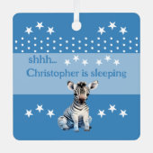 Niedlicher Zebra-shhh-Name ist das Schlaf blau Ornament Aus Metall (Vorderseite)
