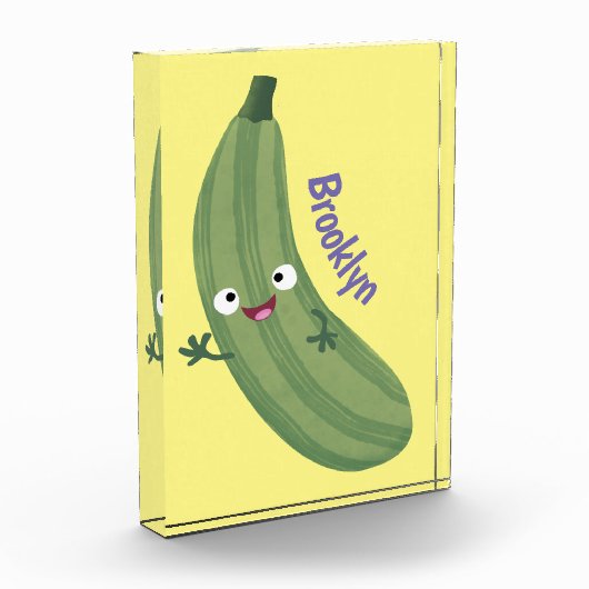 Niedlicher Zucchini-Happy-Cartoon Fotoblock (Links)
