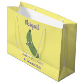 Niedlicher Zucchini-Happy-Cartoon Große Geschenktüte (Vorderseite Schrägansicht)
