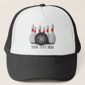 niedlicher Zusatztext Bowling liebt Trucker Hat Truckerkappe (Vorderseite)