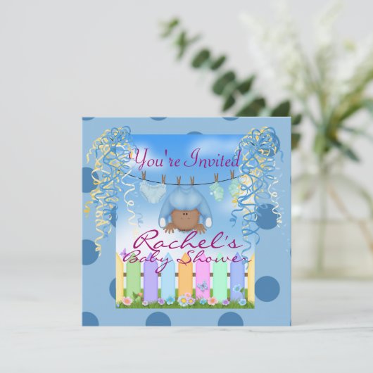 NIEDLICHES AFRIKANISCHES AMERIKANISCHES BOY BABY S EINLADUNG (Stehend Vorderseite)